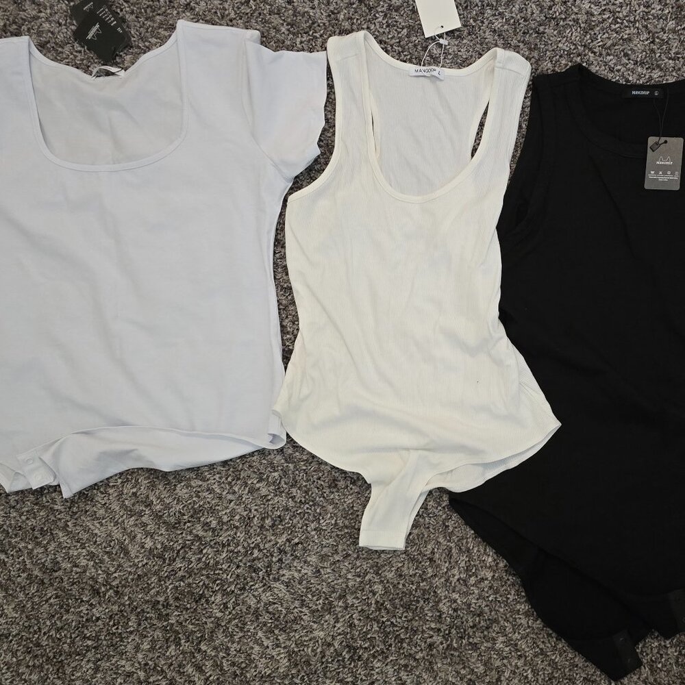 Bundle of 3 nwt bodysuits